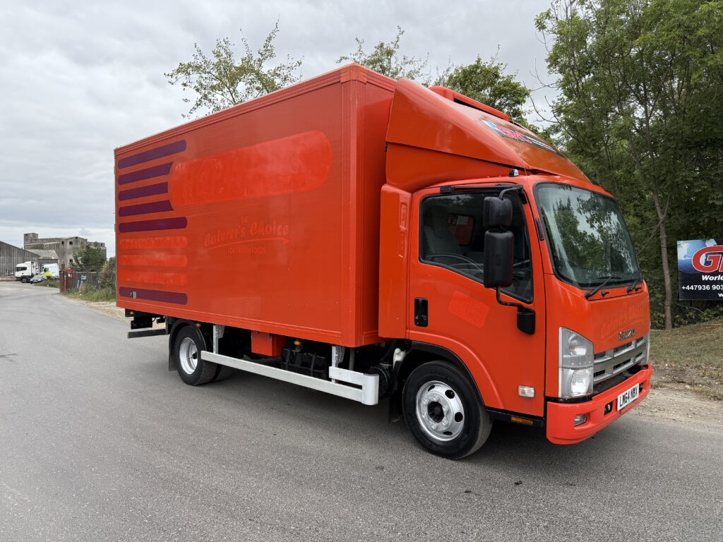 2014 Izuzu Refrigerated Truck