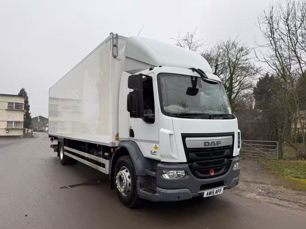 2015 DAF LF 220 Truck