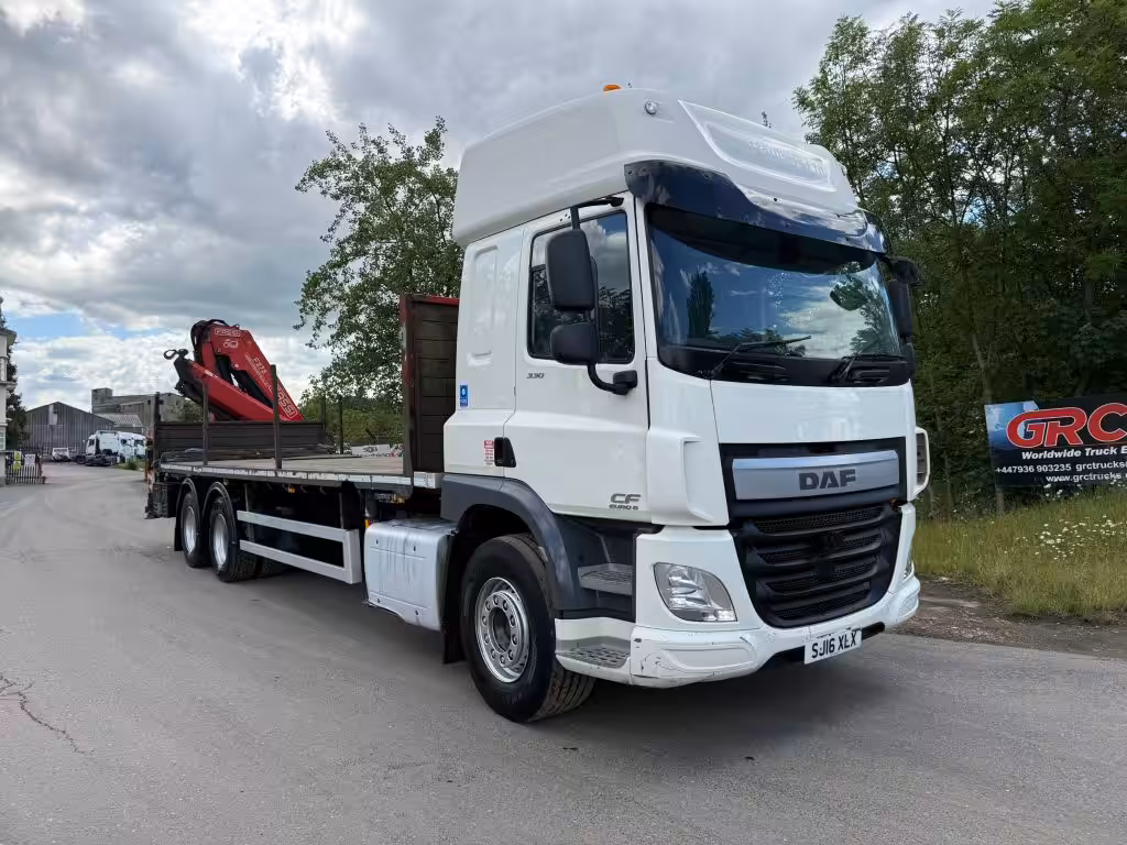 2016 DAF CF 330 Crane/Flatbed Truck